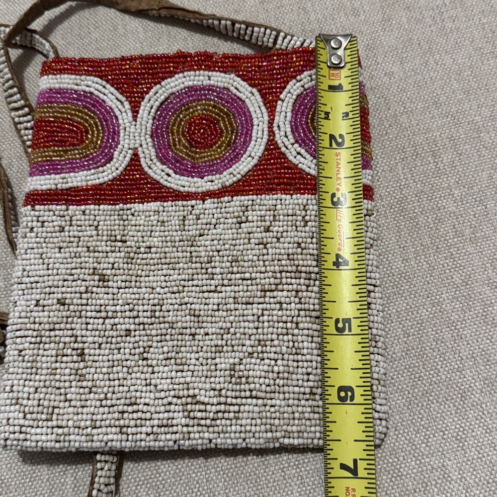 Beaded Mini Crossbody Bag-Seed Beads-Red/Pink/White-ZipTop-GUC - Picture 7 of 17